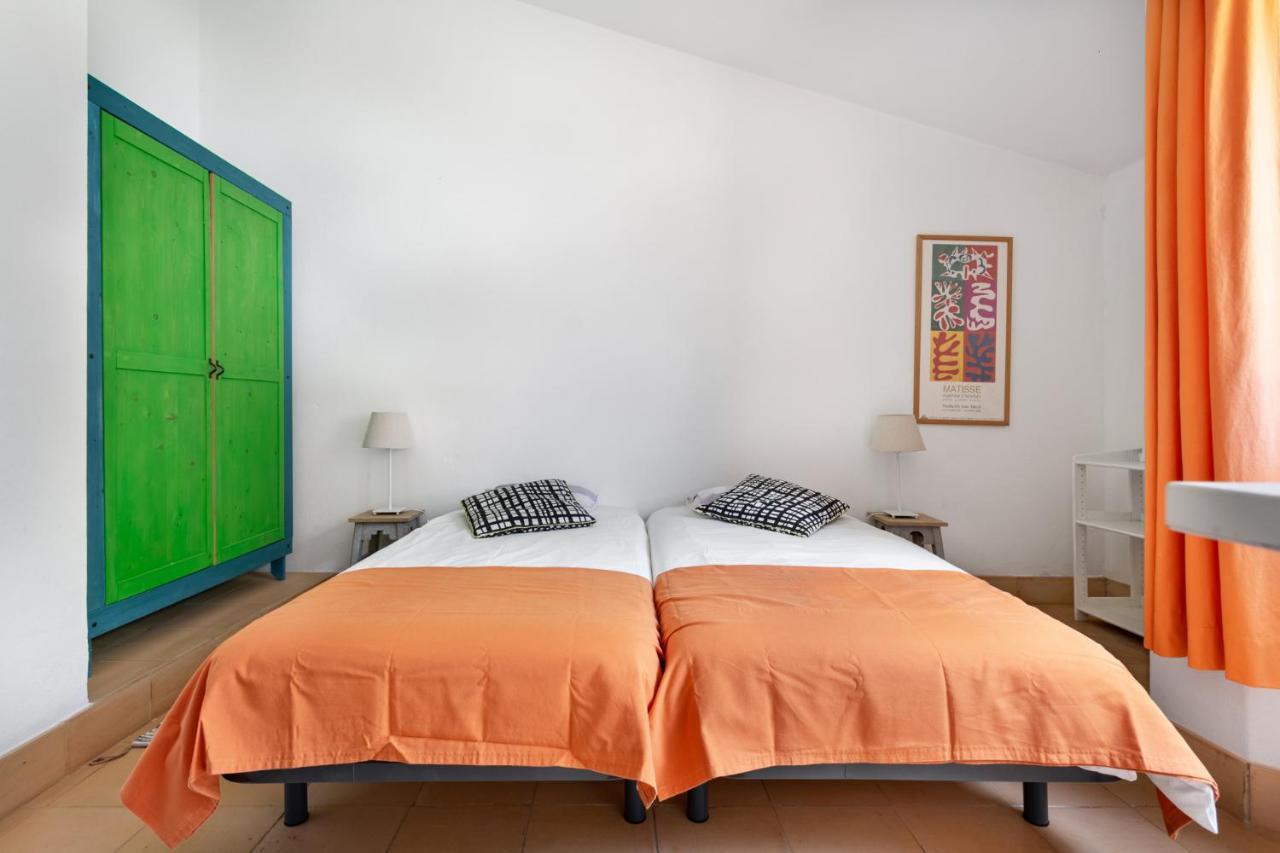 Joivy 3-Br Cottage With Terrace And Garden In Colares Sintra Exterior photo