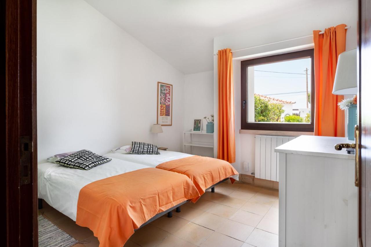Joivy 3-Br Cottage With Terrace And Garden In Colares Sintra Exterior photo